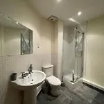 Luxe In *