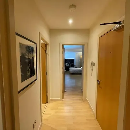 Luxe In Leeds * Leeds (West Yorkshire)